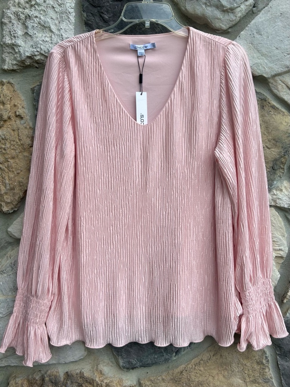 NEW Chicos Blouse Size 1 (Medium) Soft Pink Romantic Feminine Spring Brunch Chic